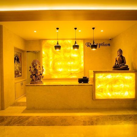 Hotel Radha Prasad Erode Bagian luar foto